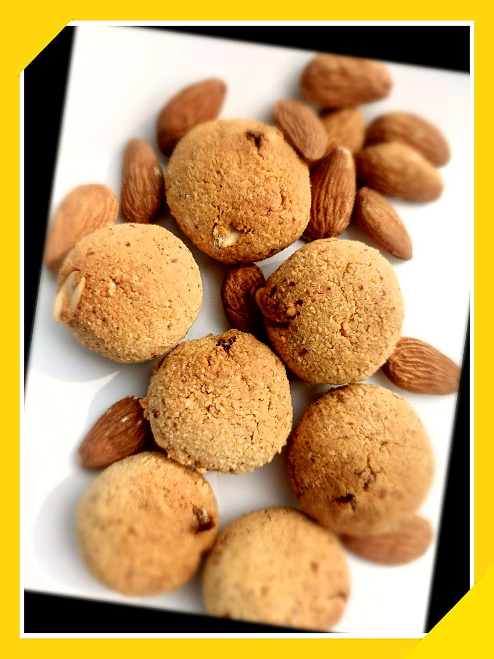 Almond Cookies