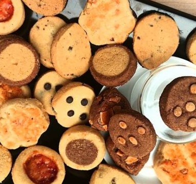 Assorted Cookies - Image 2